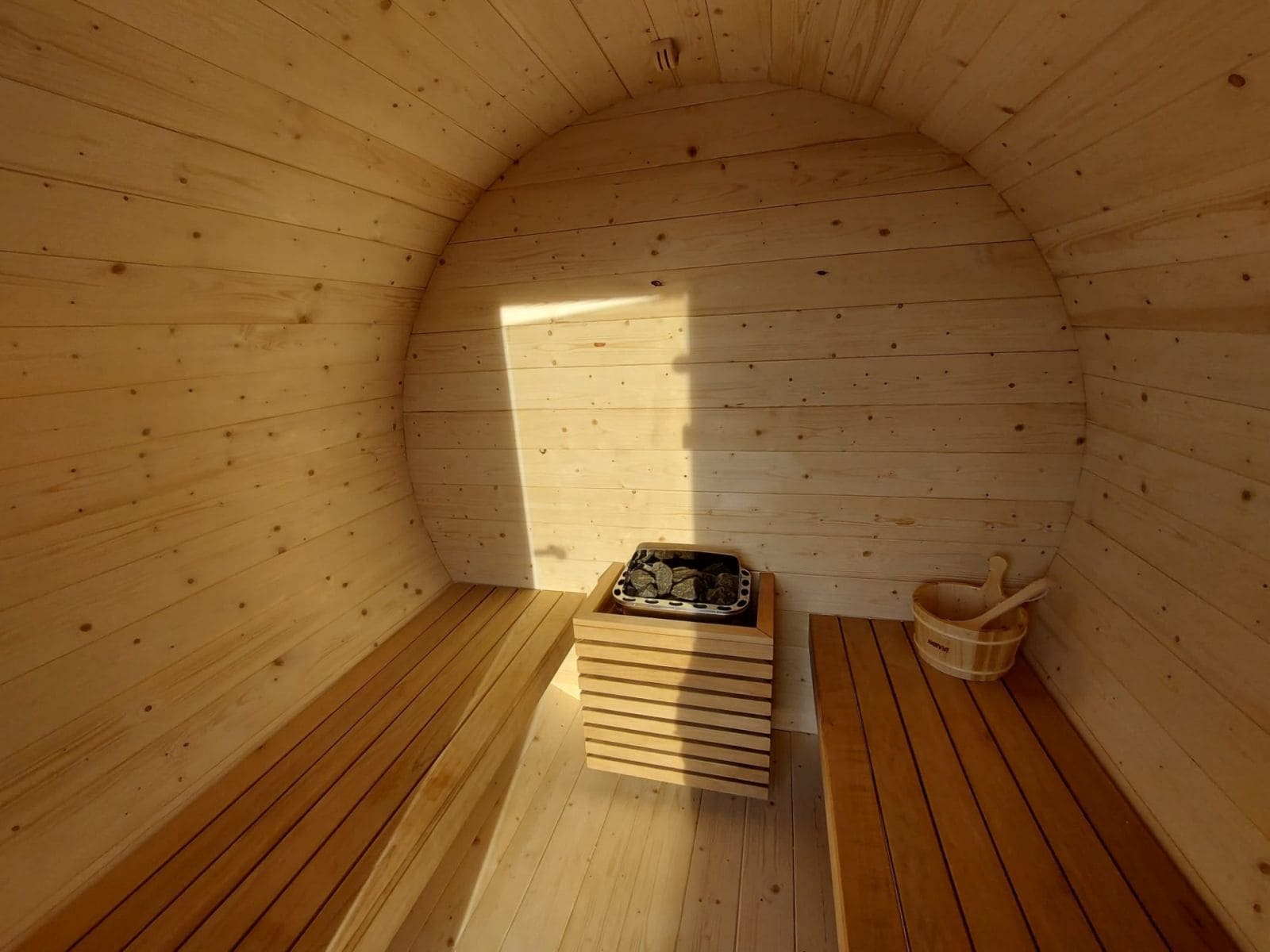 Fínska sudová sauna