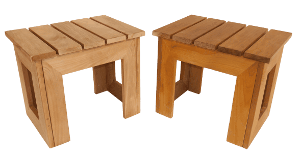 Prírodný drevený stolček